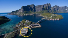 MINI SAKRISØY Apartment